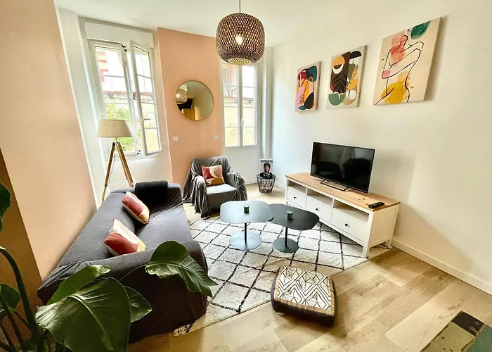 Agathoise By Yume Τουλούζη